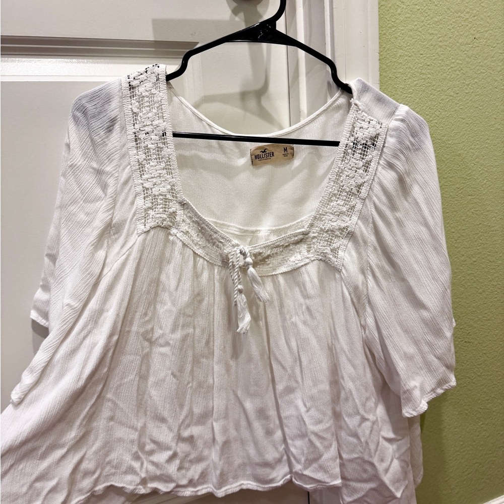 Hollister White Top